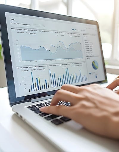 Laptop Business Analytics Performance Metrics